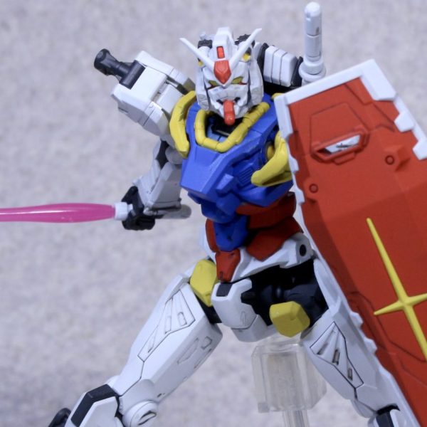 白いガンダム ファーストカラー