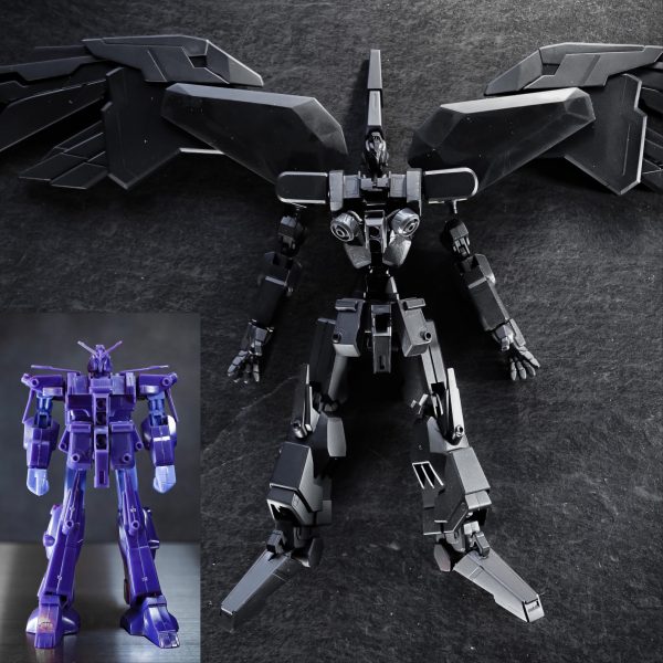 サイコガンダムでもマークIIでもGQ版でもなく、ソロモンエクスプレスの無人機。悪魔的な巨大感とヒト型を外したプロポーションがとても良い。設定画とガレキと作例を比較しながら1番好みな電ホビ表紙の例のアレを基準に。旧キットを切り刻んで、他キットからパーツ流用し、プラ板の箱組みとパテ盛りで何とかシルエットは出来てきました。一気に進めたので途中画像がほとんど無く黒サフ。まだ自立出来ないので床に並べて撮影。元の1/300旧キット仮組みを載せておきます。（2枚目）