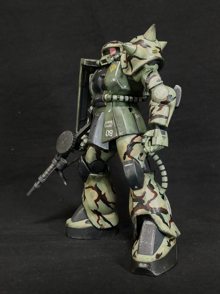 HGUC ザクⅡ 迷彩塗装ウェザリング仕上げ