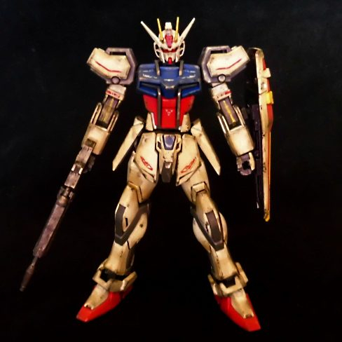 EG/ストライクガンダム（成型色仕上げ＋ウェザリング）