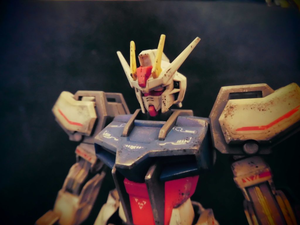 EG/ストライクガンダム（成型色仕上げ＋ウェザリング）–3枚目/制作者：@chakodesu