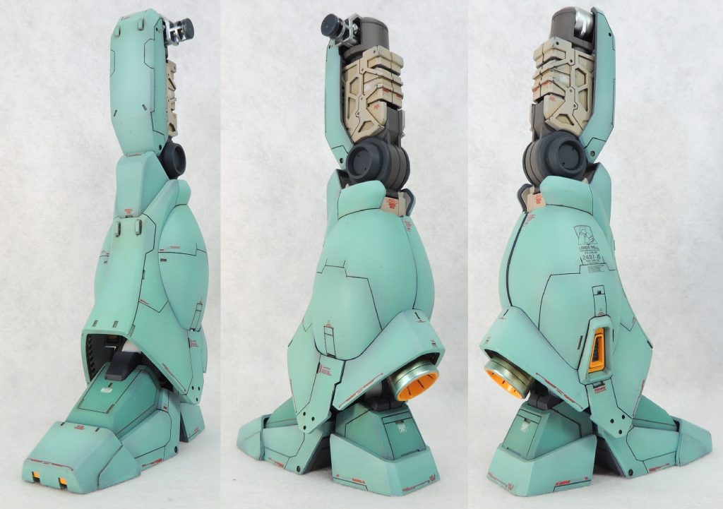 ■右脚部　右脚部はスジボリやプラ材の貼り付け等によりディティールを追加しました。左脚部の内部メカ露出状態と対比させるために、ノーマルな状態で組み立てています。なお、左右足首のノズルは、シルバーで塗装後、雰囲気重視でクリアオレンジとクリアブルーで焼け表現を行い、内側の中心部にハイキューパーツのツインパイプとガンマズルを接着しました。