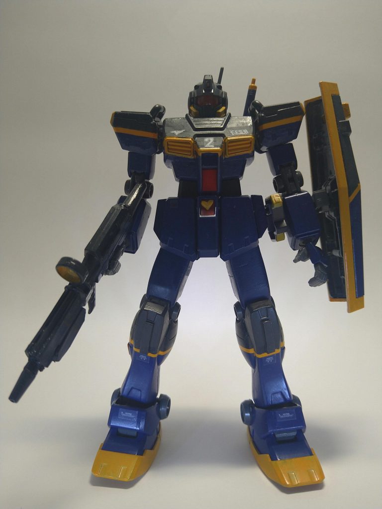 細かい場所が違うのであくまでも風で。細かい所ですが脚を3ミリほどアップしています。この時代のキットは何か脚が短いんですよね、これで少しはスタイルが良くなった気がしますね。