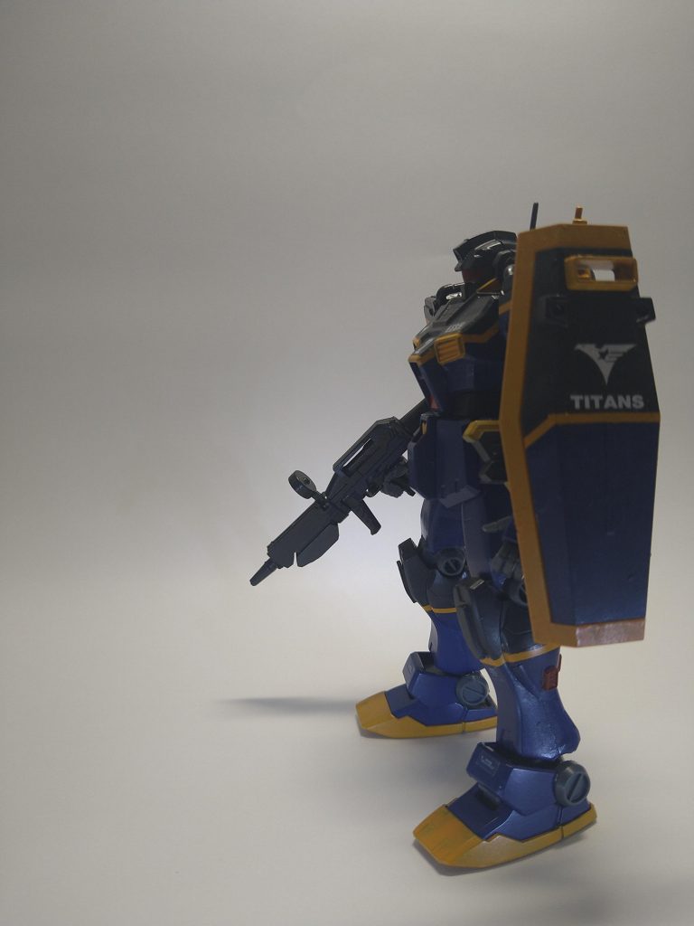 T3のマークがあればよかったんですが手持ちに無かったので、ノーマルティターンズのマーキングを。