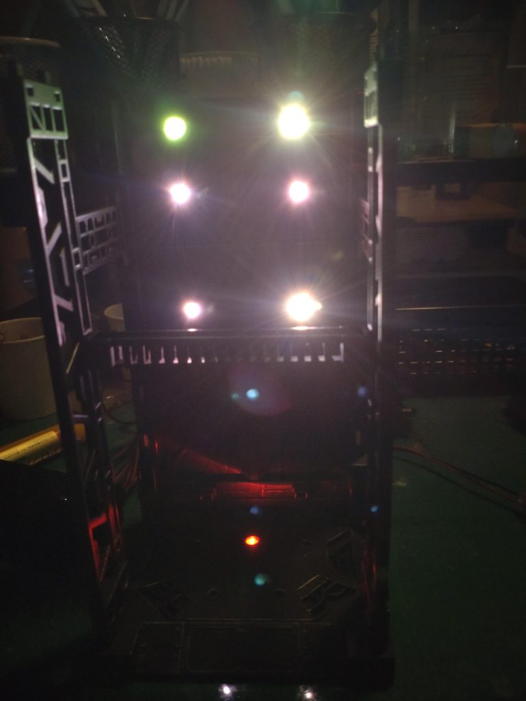 同じシリーズでカタパルトもあるので、いずれそれも合わせるとちょっとしたジオラマにできそうです。