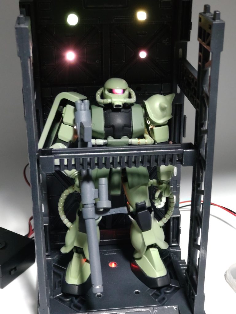 一番直近で作ったモブザクを置いてみる。