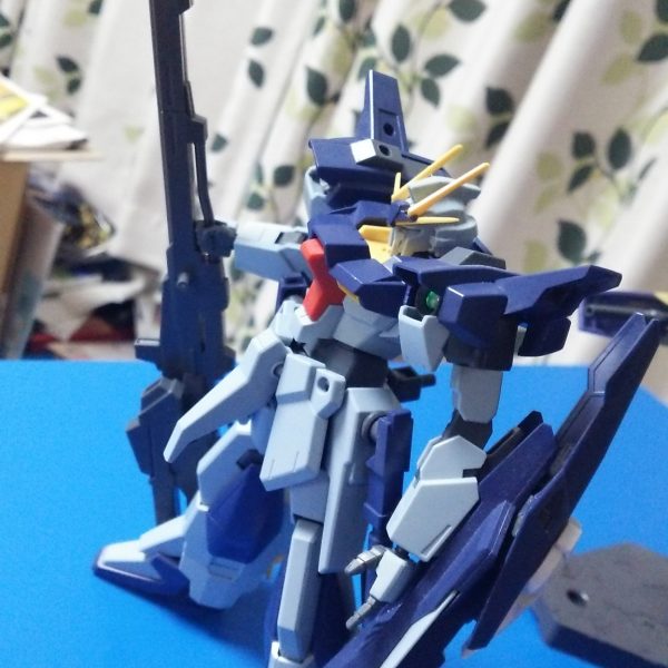 ライトニングのバックウェポンシステム、その運用方法は Gディフェンサーに置き換えると面白そう、と思い制作を開始した·····のが なんだかんだで もう数年前w時間が空いた時に ちょっとずつ手を入れて なんとか形になってきましたライトニングにディフェンサーがドッキングするのだから『スーパーライトニング』！良い！良いじゃないですか！『スーパー』を冠すると無条件でテンションが上がる 古いオジさんな、私の趣味な作品が出来上がるか 興味があったら完成まで気長に見守って下さいw&nbsp;（2枚目）