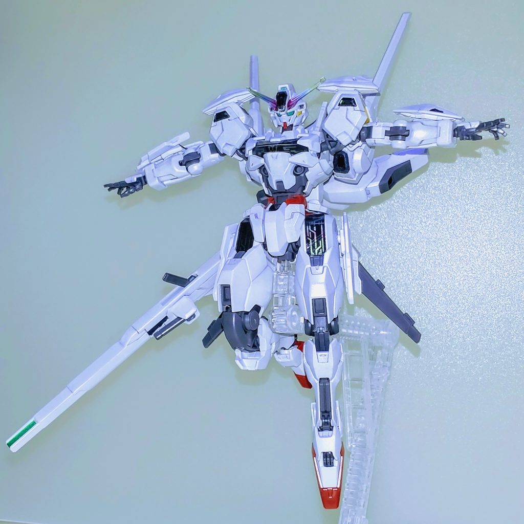 エスカッシャン装備。このアングルだったら少しは分かりやすいかな?