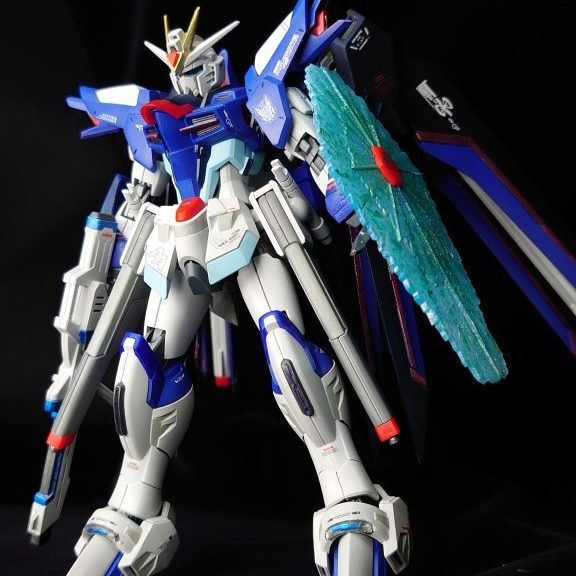 HGライジングフリーダムガンダム