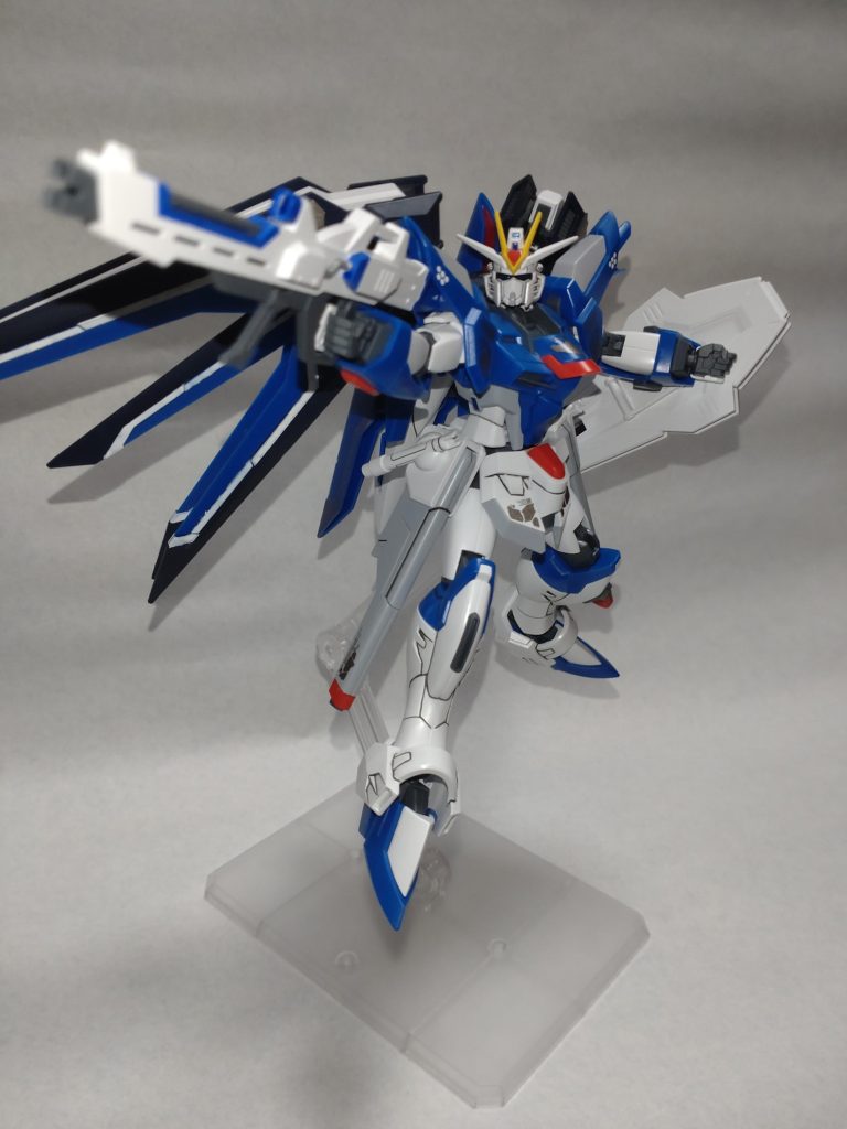 ライジングフリーダム–2枚目/制作者：ディエム軽部