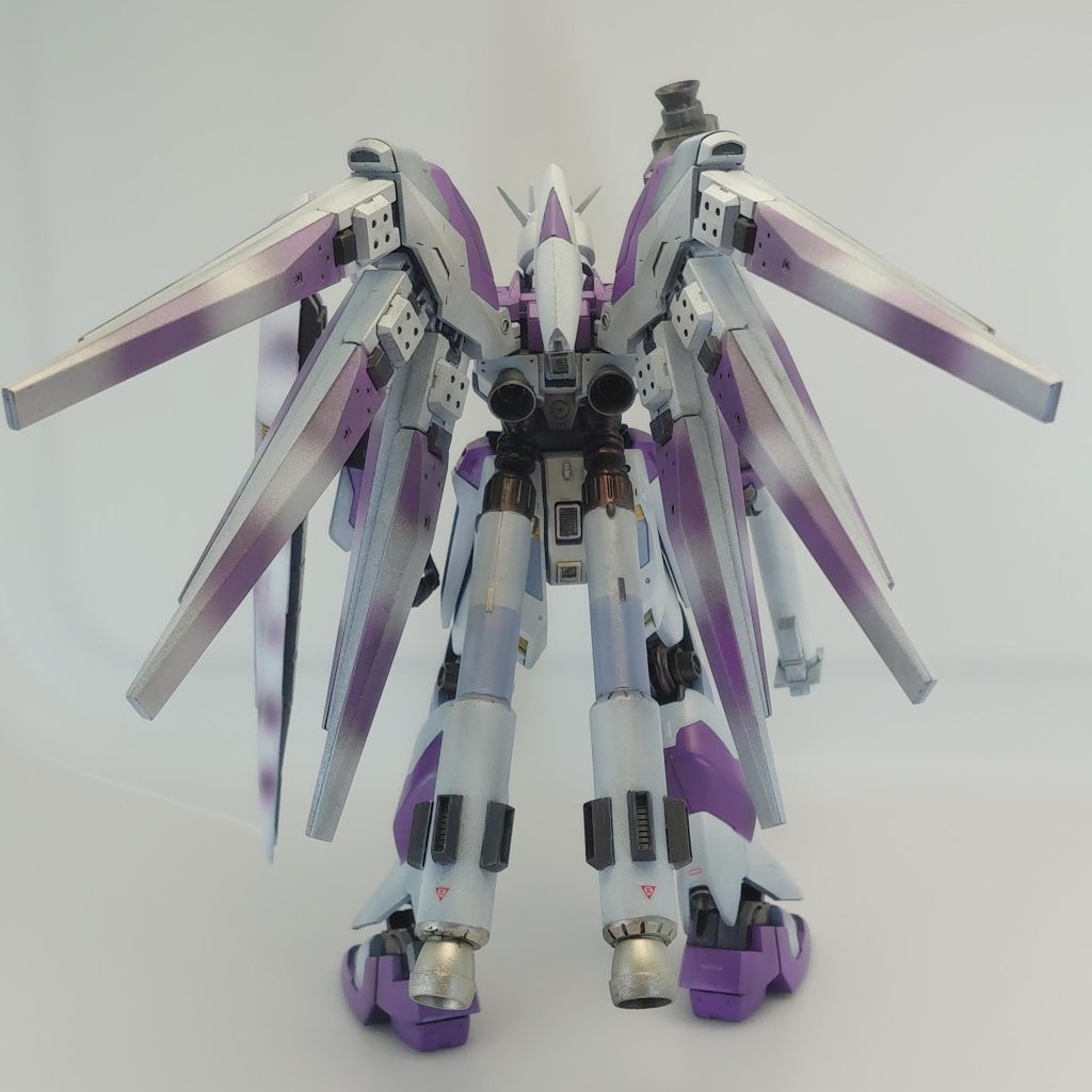 HGUCHi-νガンダム–3枚目/制作者：よっぴ猿