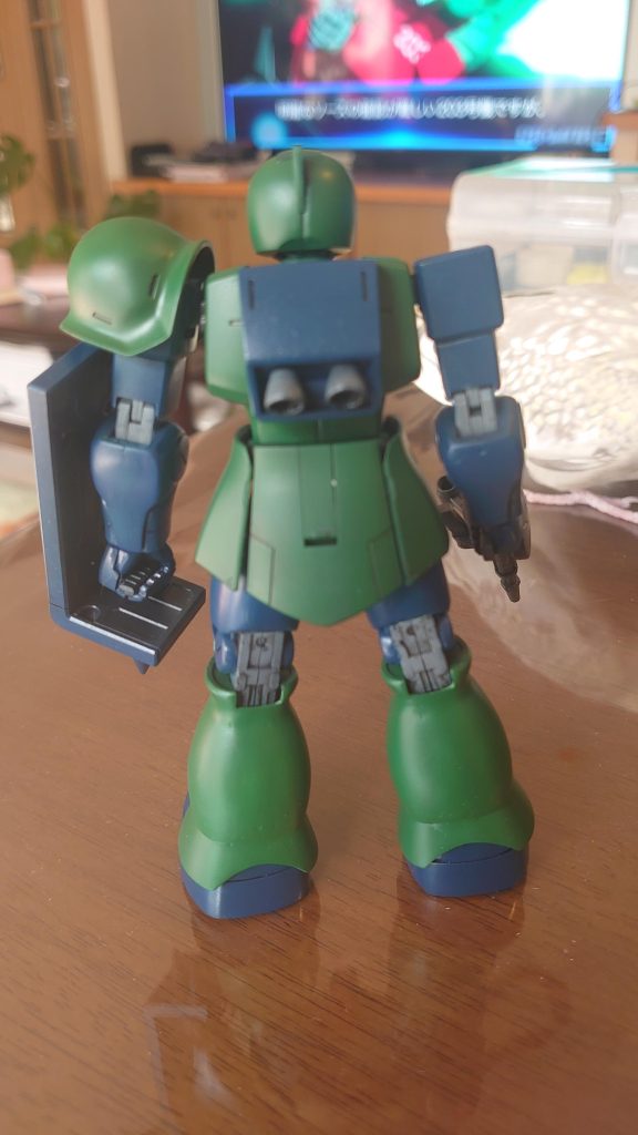 なかなか難しい旧ザク–3枚目/制作者：かっちゃん