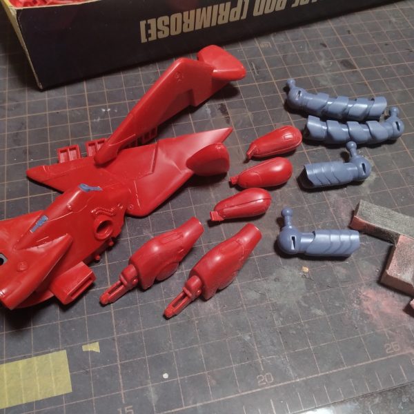 HGヴァル・ヴァロ鏡面仕上げ塗装、製作