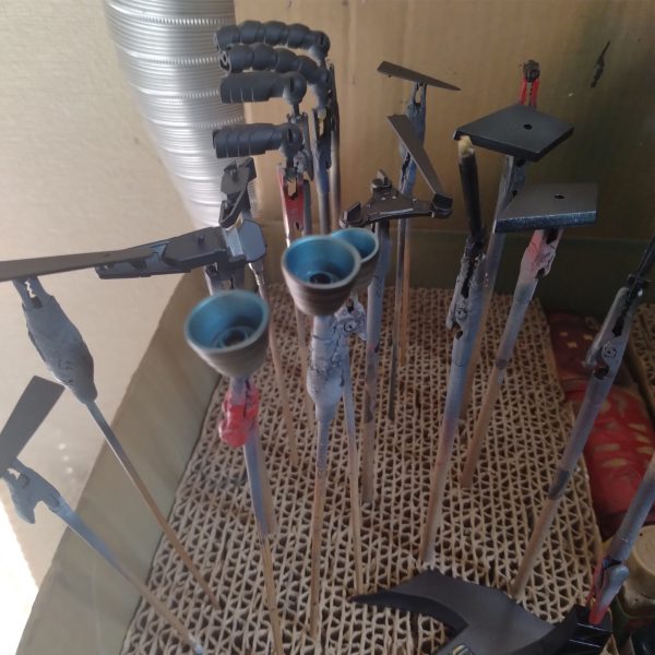 HGヴァル・ヴァロ鏡面仕上げ塗装、製作