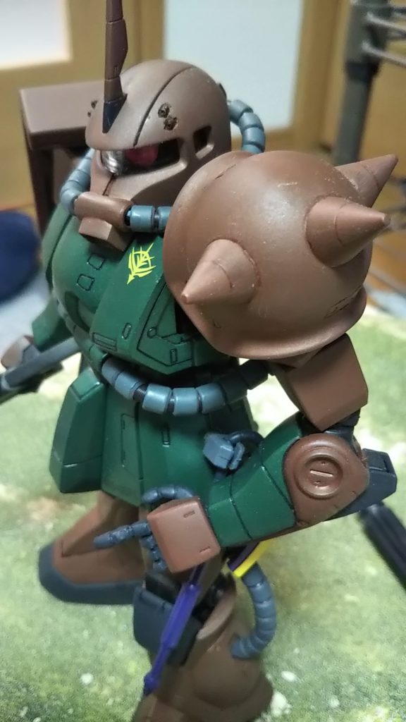 頭部バルカン穴明けてそれっぽく