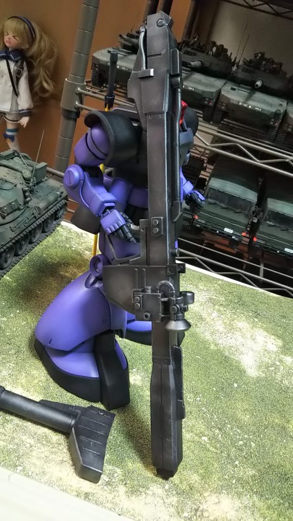 後付け設定な試作型ビームバズーカ💦かっこよいけど新規金形使いながらその実モナカ構造💦