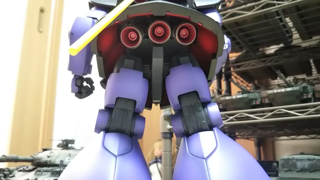 スカートの中（金髪の銀河の将軍はいません）