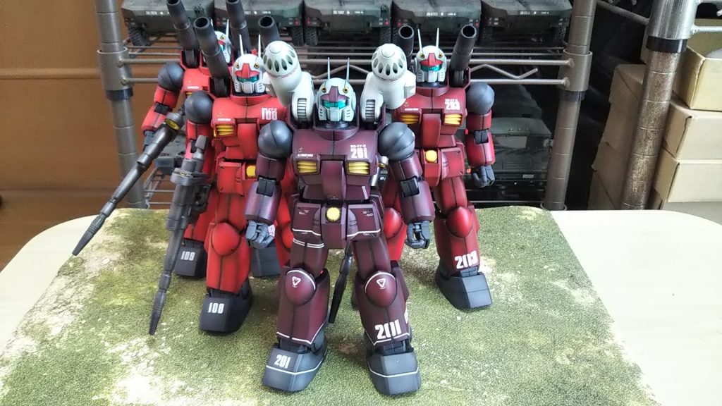 連邦の各種ガンキャノン集団💦（最近の設定では77-2モデルは6機製造とあるのであと2機作れる？202辺り狙いたいですが💦）