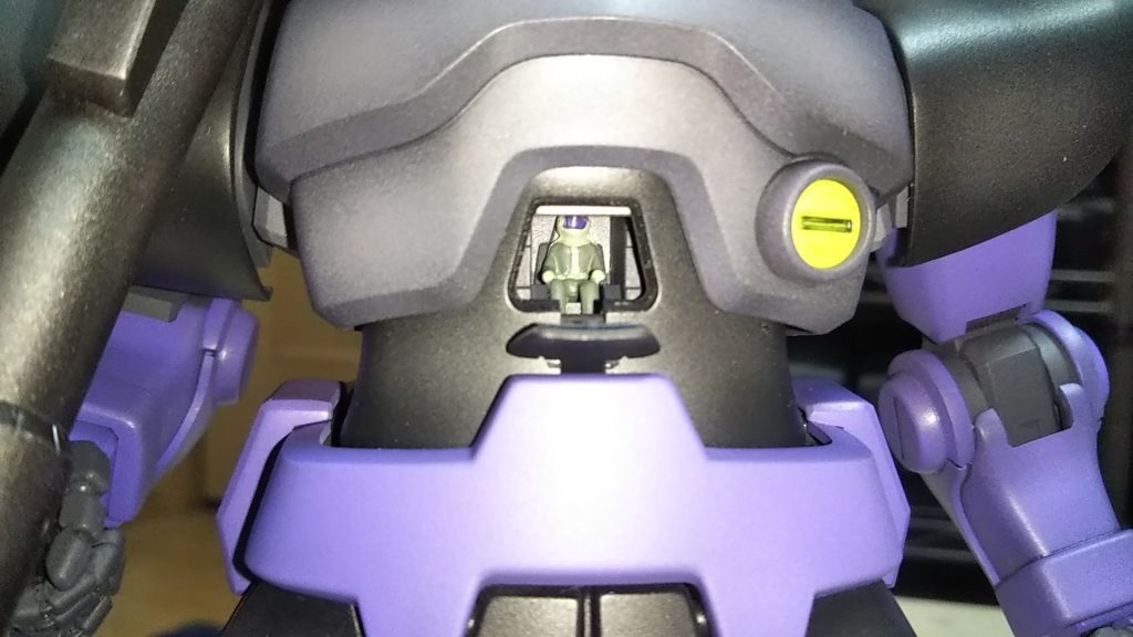 このキットにはジオン一般パイロット（コンスコン隊）がついています💦残るリック・ドムはあと8機