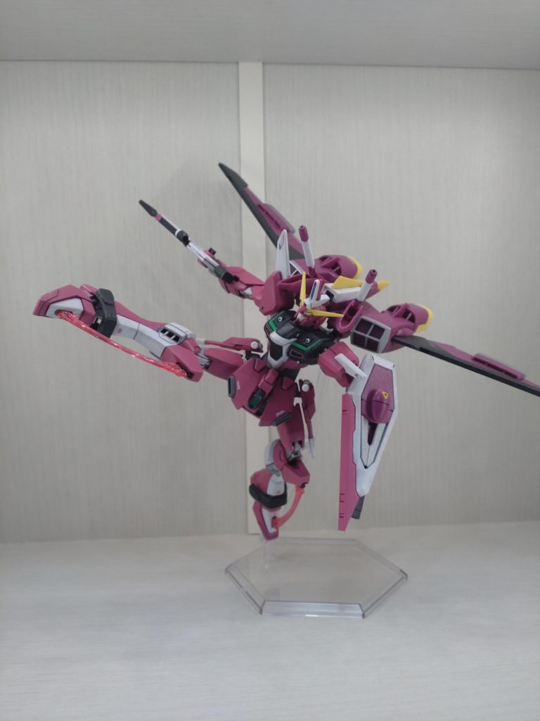 トリセツ箱横ポーズ∠(　˙-˙ &nbsp;)／其の二