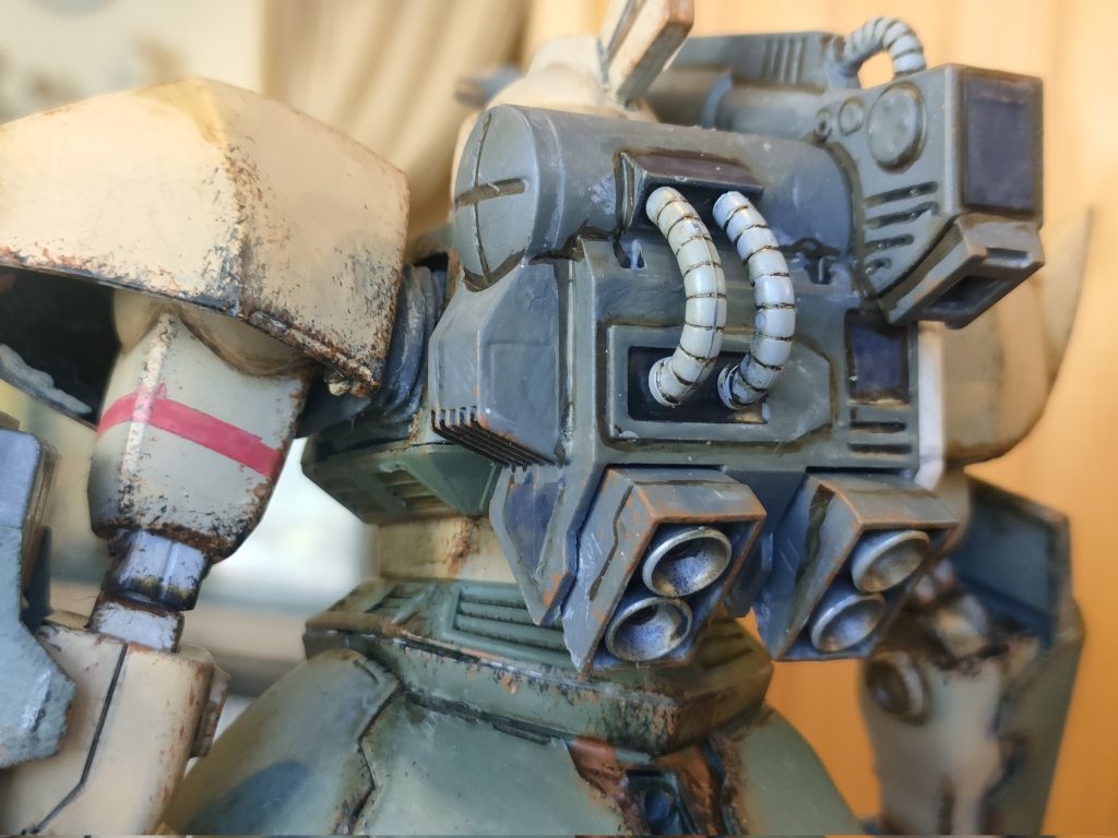 バックパックって難しいですよね。単色だとつまらないし、多色だと不自然だし。