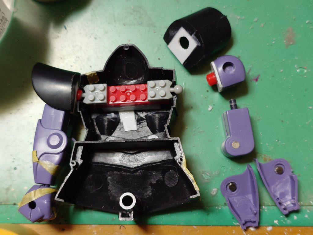 胴体との接続もう何度も登場したレゴブロックボールジョイントです