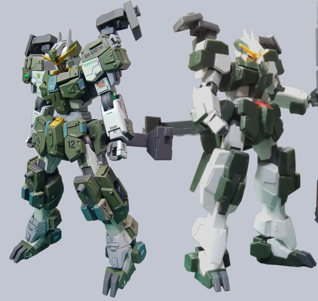 今回は珍しく原作に近いカラーリングです。白は、ホワイトグリーンにしています。光の加減で少しグリーンに見えます。スジボリできるところが少なかった（私の腕では😅）ので、プラ板メインにディテールアップ。脛の合わせ目消しのために膝パーツを後嵌めに加工（このころはまだ、ビット苦行前でした）