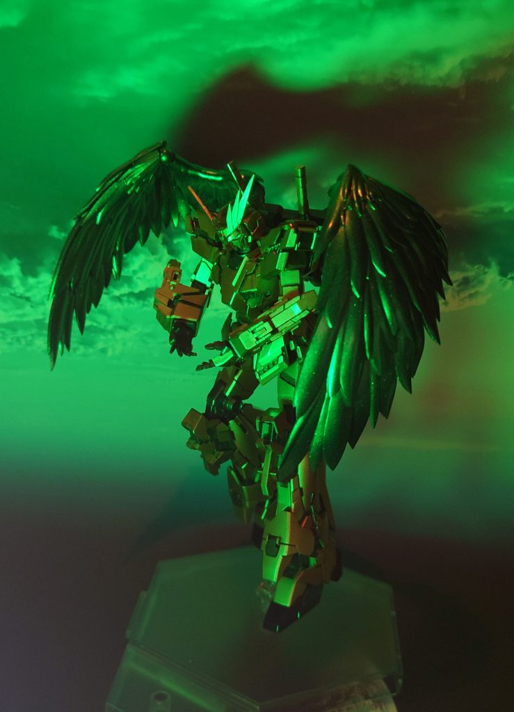 HGUC 1/144 ユニコーンガンダム3号機 フェネクス(デストロイモード/覚醒)