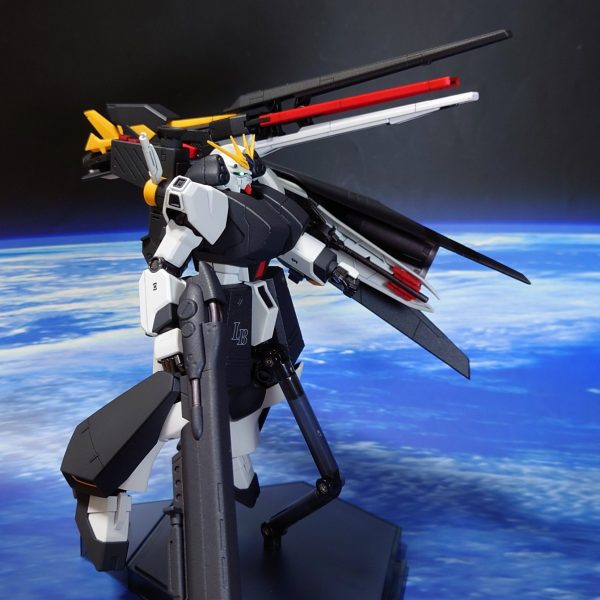 HGUC 1/144 νガンダム(HWS+LFF装備型)