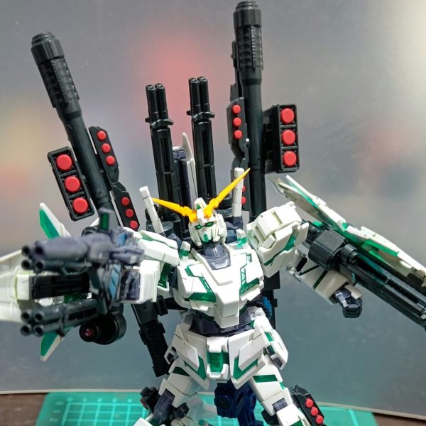 HGUC フルアーマー・ユニコーンガンダム（デストロイモード）