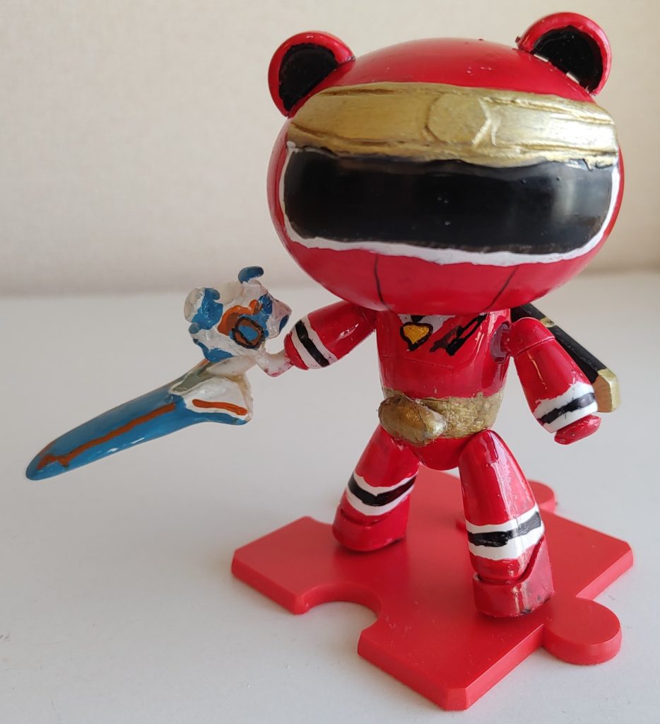 「ゴジュウジャー」#45にて使用した(他戦隊の)武器を全部再現するのは、ちょっと無理なので…以前製作したキラメイグリーンの「キラメイバスター」を持たせてみました。