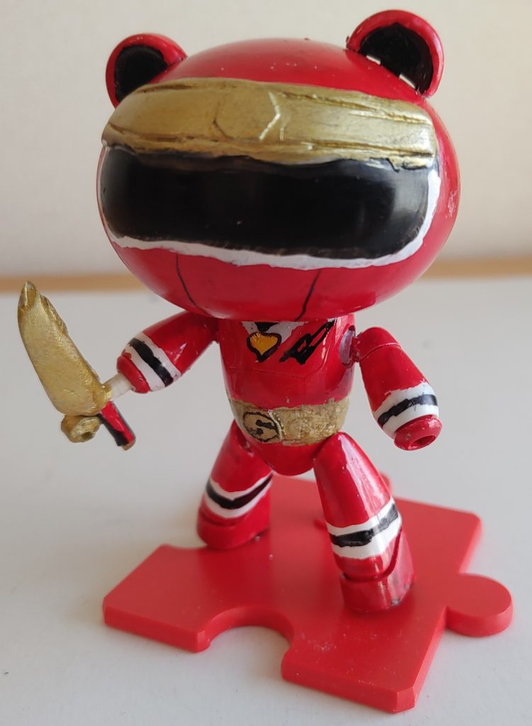 カクレイザーの銃身部分を引き抜いた短剣▪レイザーナイフ。カクレイザーと同じ材料。