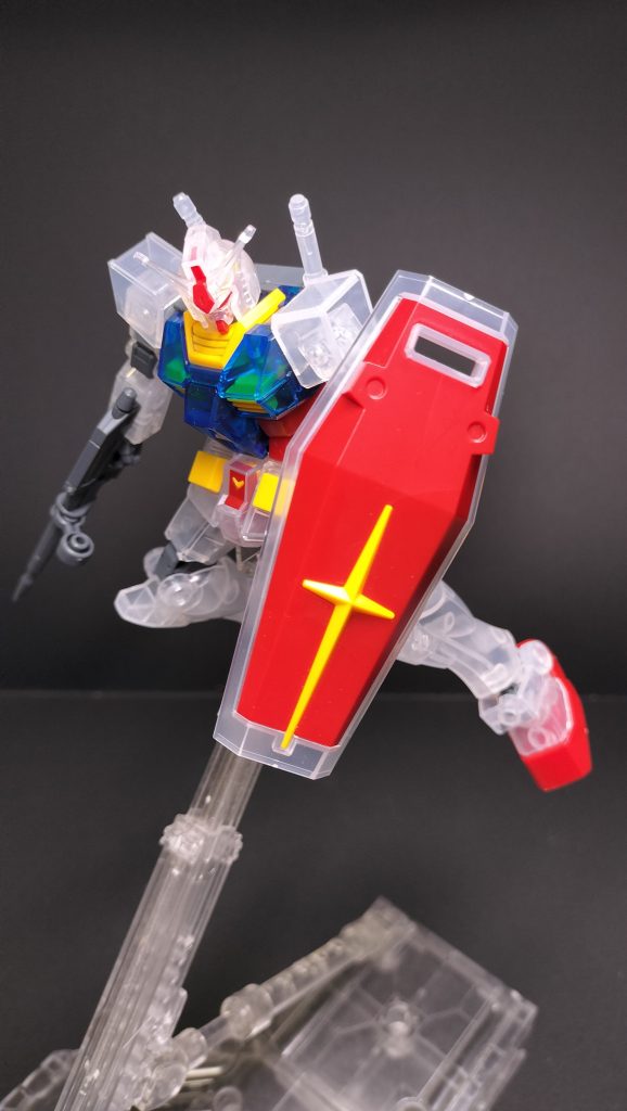 EG 1/144 RX-78-2 ガンプラ ソリッドクリア–3枚目/制作者：シュン