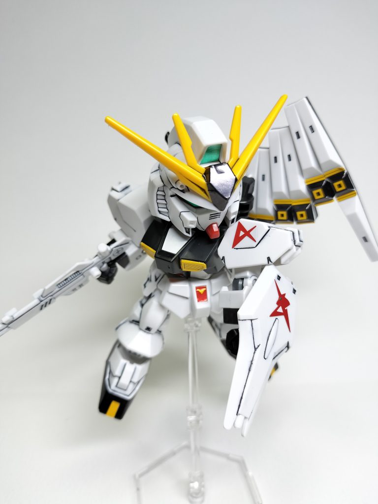 SDガンダムEXスタンダード RX-93 νガンダム–3枚目/制作者：シュン