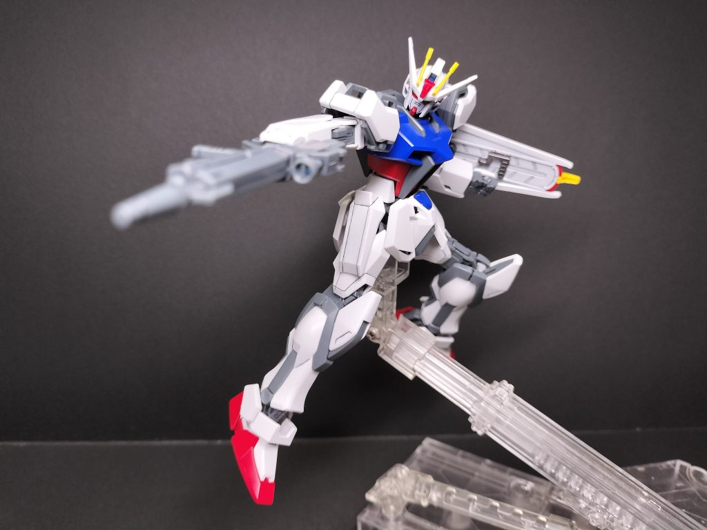 EG 1/144 GAT-X105 ストライクガンダム–5枚目/制作者：シュン