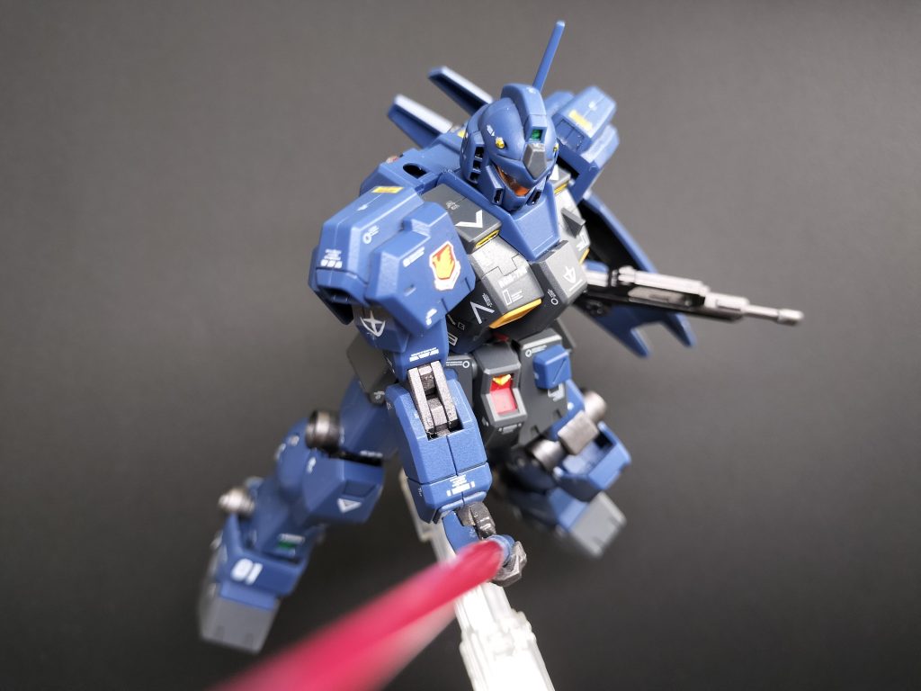 パッケージのポーズ