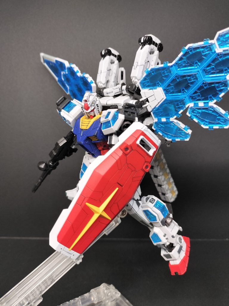 EXPO2025 1/144 RX-78F00/E ガンダム (EX-001 グラスフェザー装備)–4枚目/制作者：シュン