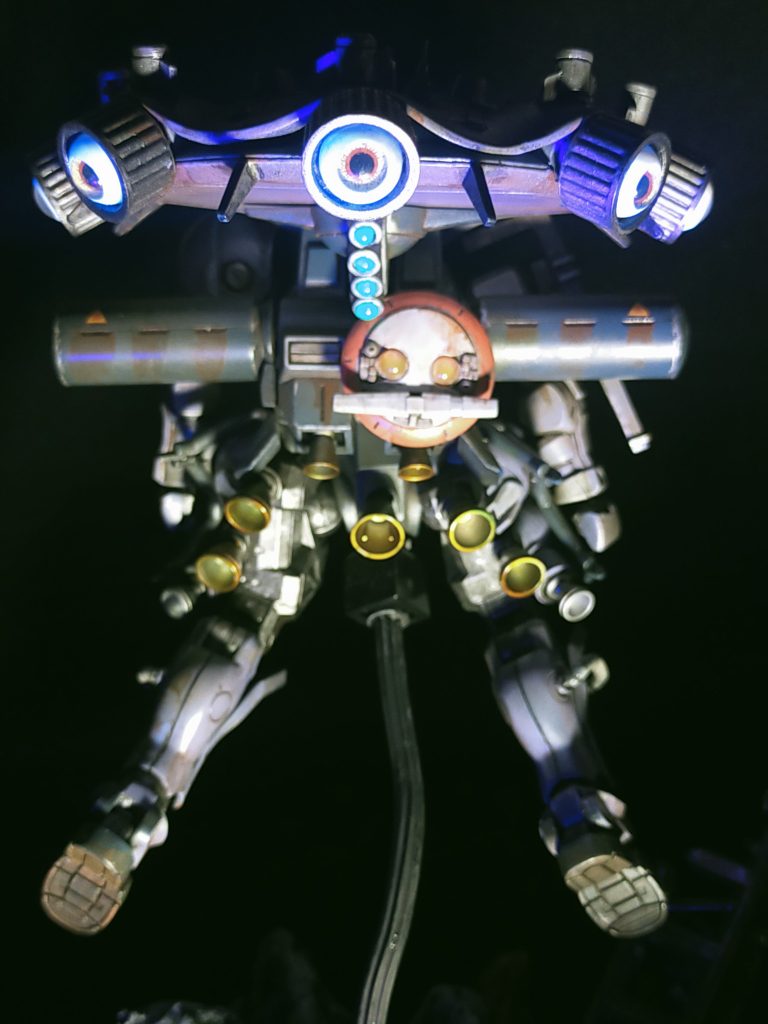 ミノフスキー下での諜報活動を有利に進めるため、