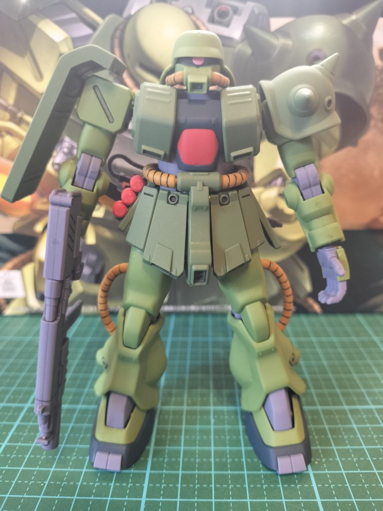 別の頭パーツも付属しており、お買い得感がありますね