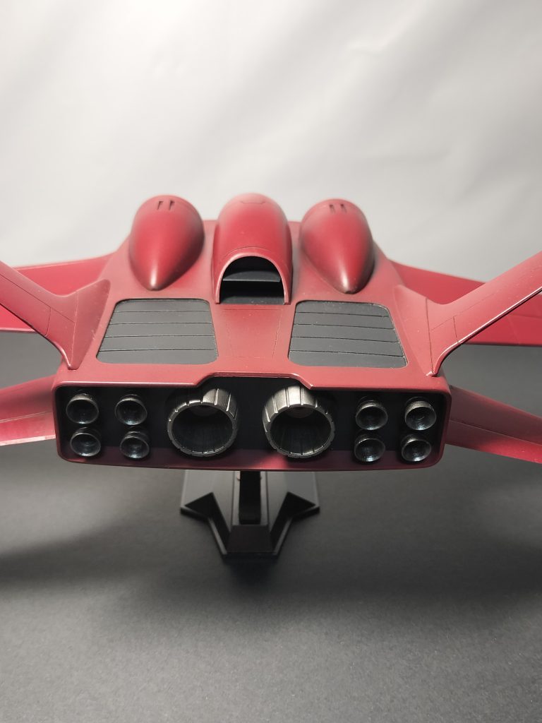 コクピット後方ダクトも手を加えたが全く見えません