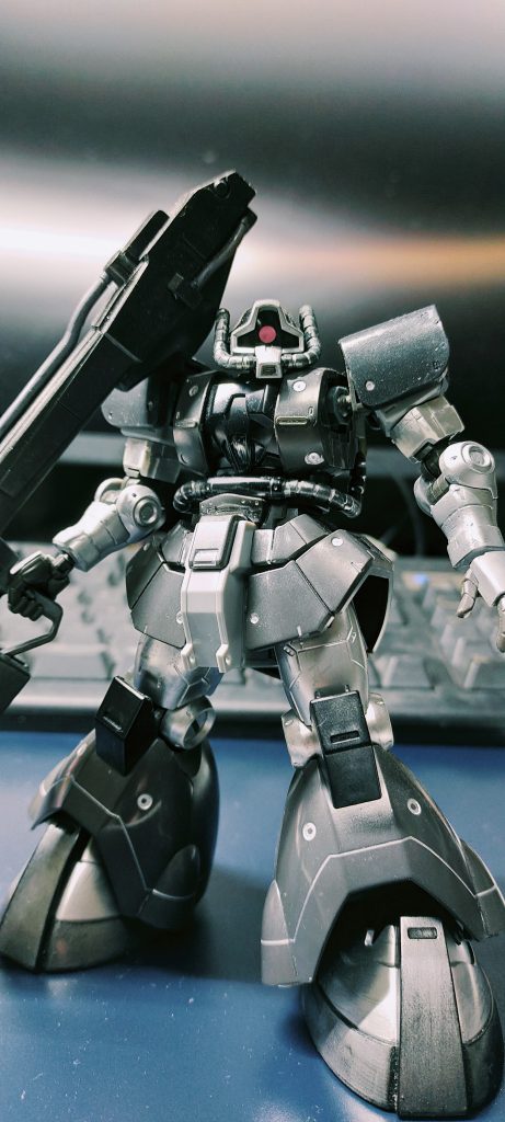 HGドム試作実験機　成形色残し