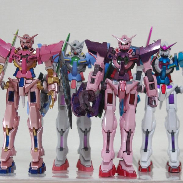 ガンダムエクシア 4体