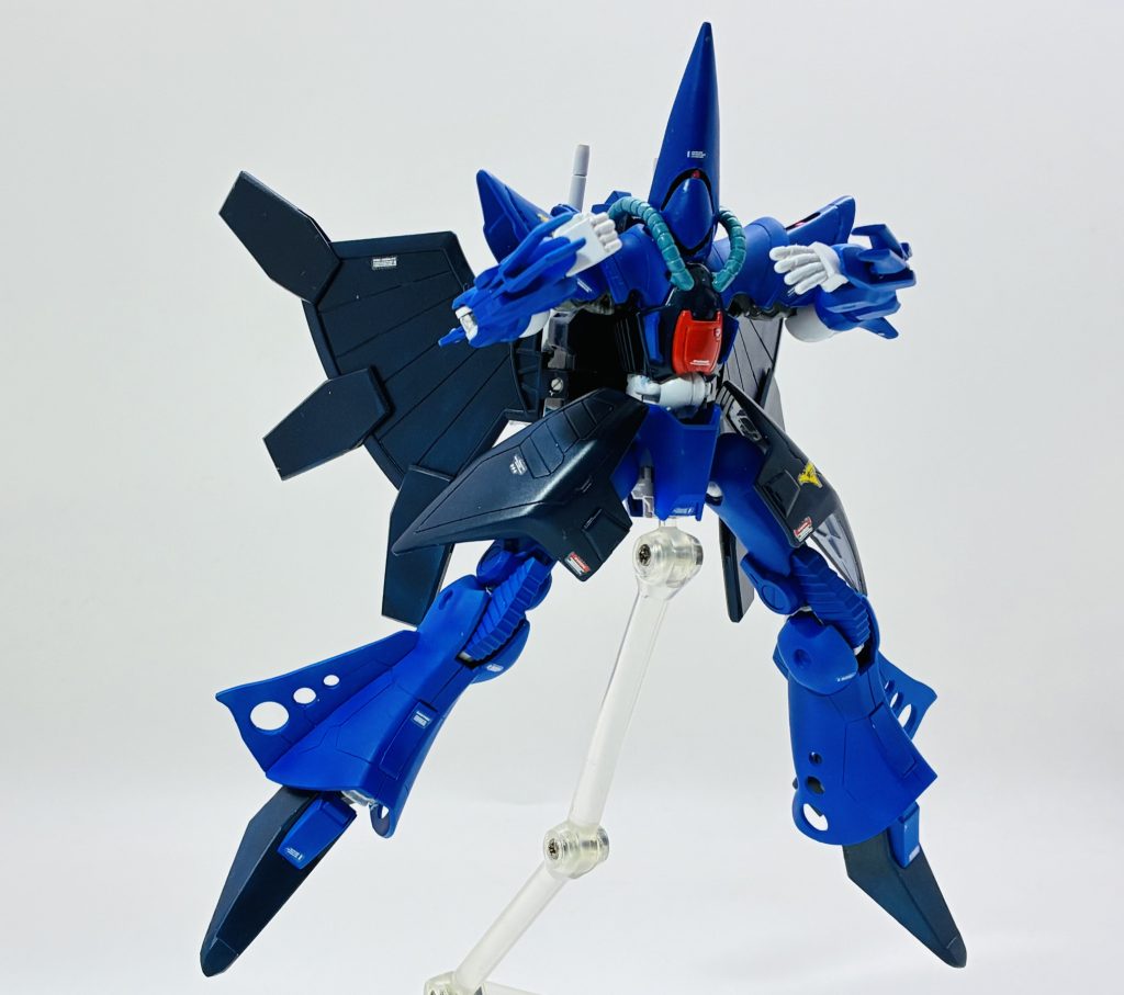 背後の羽もちょっぴり改造