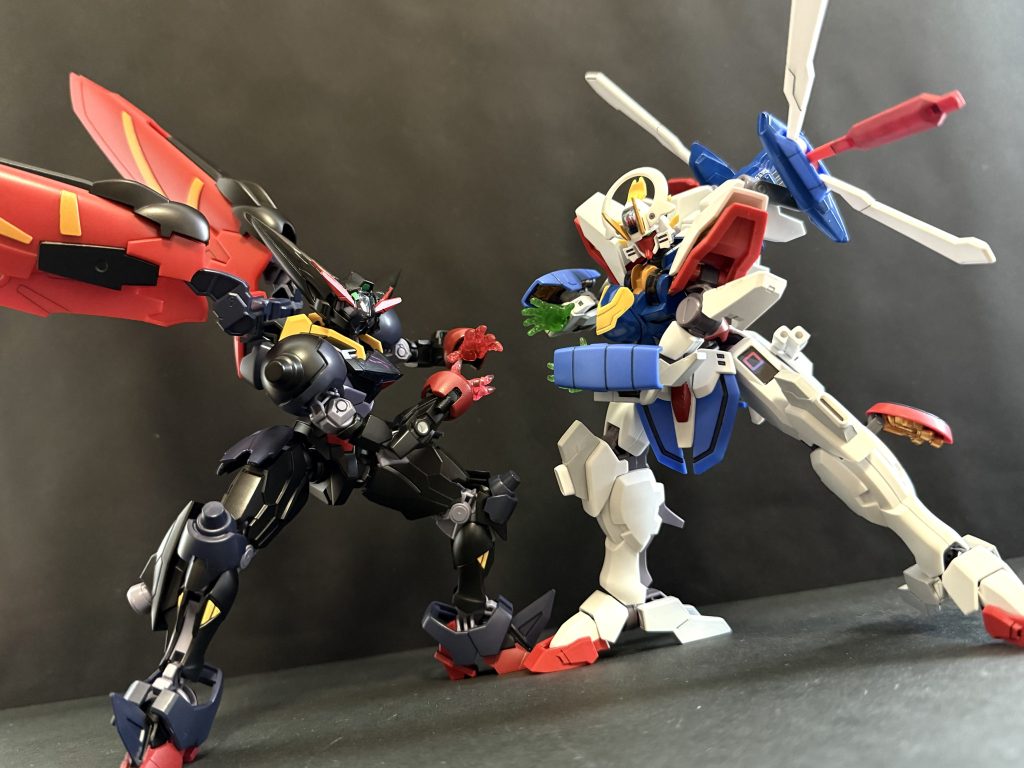 　腕組みが出来るってことは、こんなポーズも取らせ易くなる。これなら一緒に、石破天驚拳も撃てるのだ。