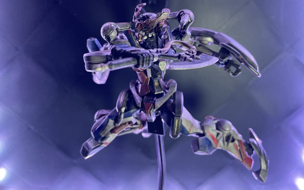 ヒートホーク①。ウェザリングマスター、エナメル塗料等々で汚しを入れてます。