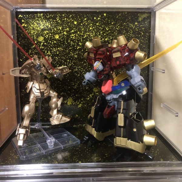 デビルガンダム　クリアパーツ裏ラップ塗装