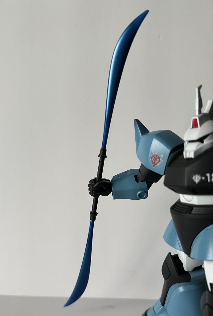 上塗りのクリアをしっかり塗りすぎたせいでグラデーションが弱くなってしまいましたが、見た目は美しいのでヨシ