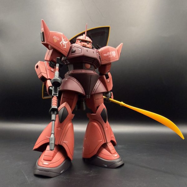 年跨ぎ１作目　シャア専用ゲルググ