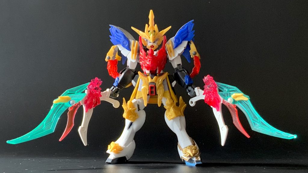 HGサンドロックにSDパーツを貼り付けてます