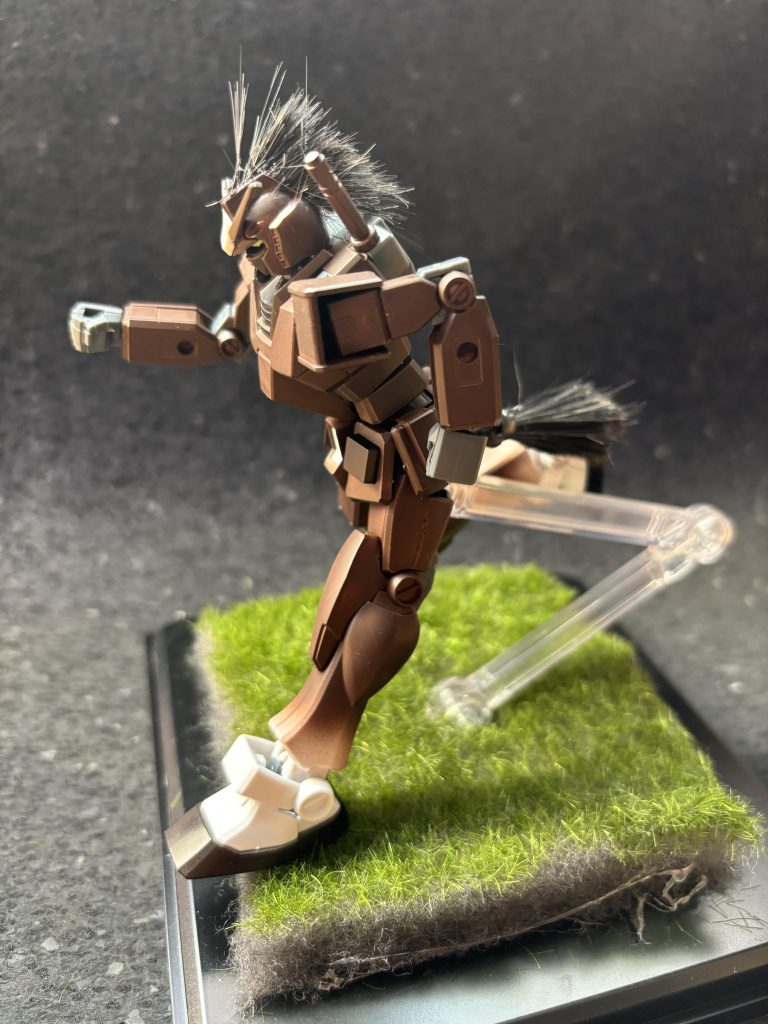 ウマ娘ばりにはしるウマガンダムこっちの写真をサムネにしたらよかったかな？(gundam-kao10)